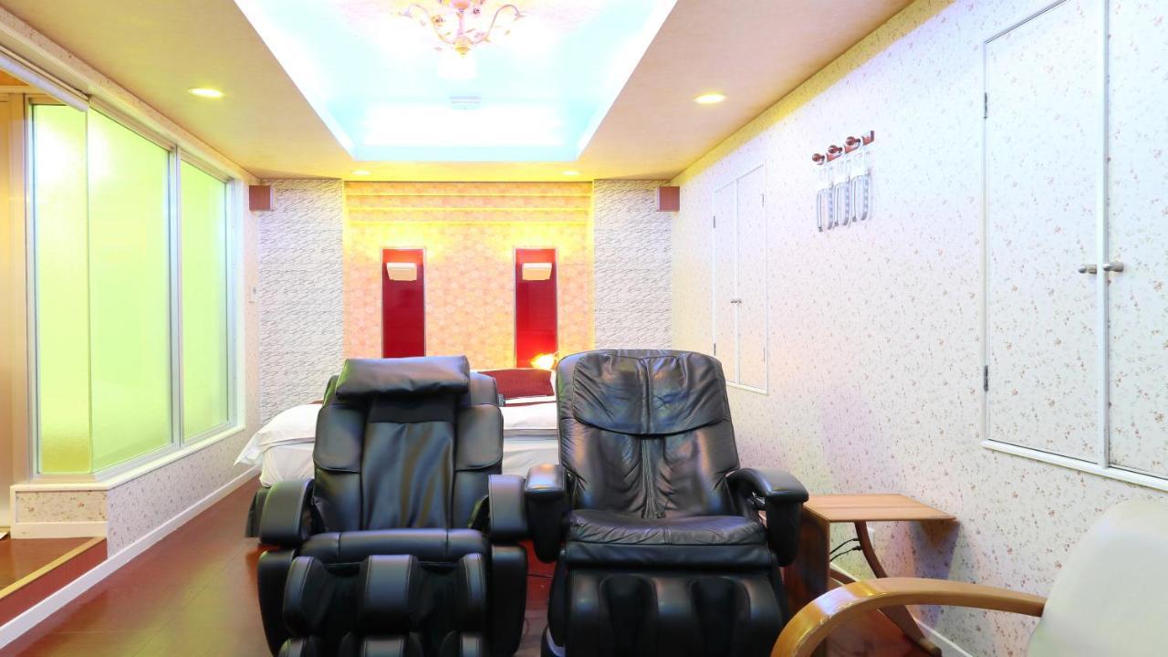 Hotel Mint House -Resort And Relaxation- Mihama  Extérieur photo
